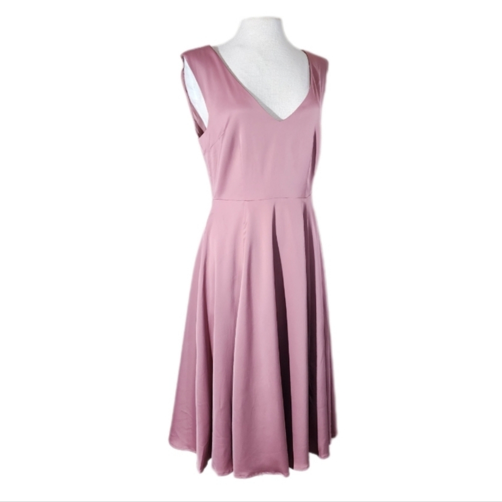 Modcloth Dress Sleeveless V-Neck Knee Length Mauve Size 8